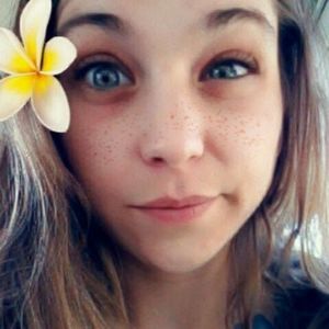 Meet your Posher, Faith